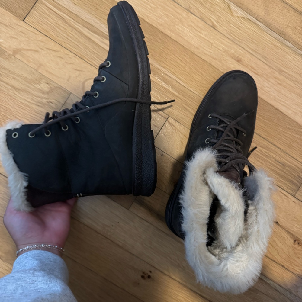 Snow boots!!!!